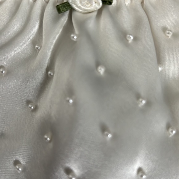 NWOT Vintage Victoria Secrets gorgeous Rare Vintage pearled thong panty 💗 - Picture 2 of 9